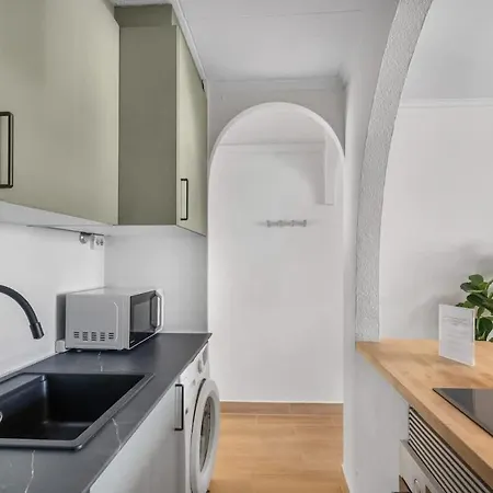 Peaceful 1br 10min Pool & Workspace Будинок відпочинку Торрев'єха